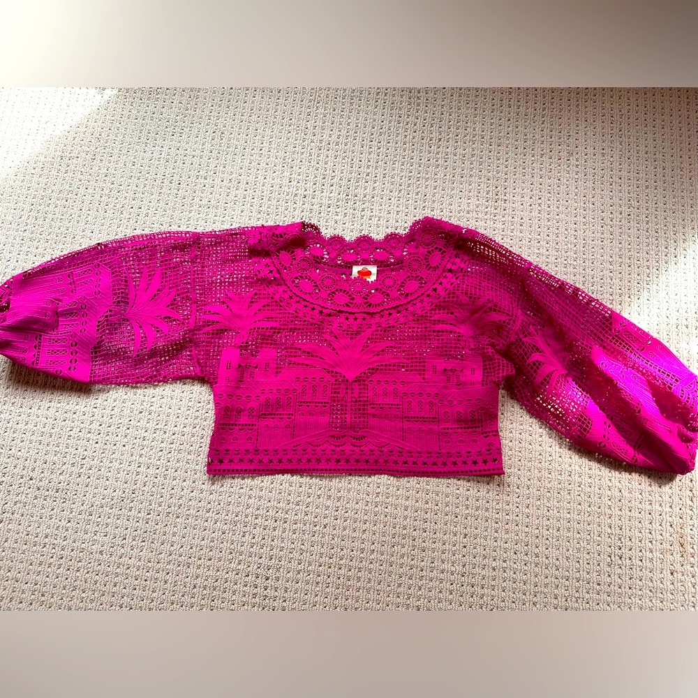 Farm Rio Alucina puff sleeve crop top